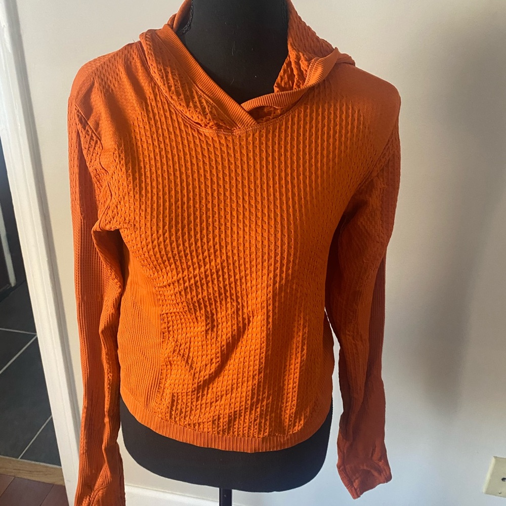 Athleta crop top